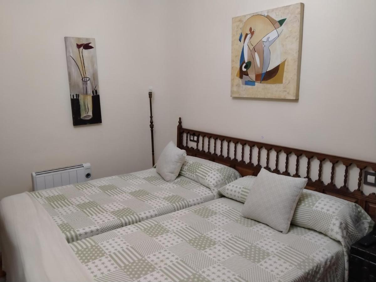 Vilavella Alojamiento De Epoca Διαμέρισμα Redondela Δωμάτιο φωτογραφία